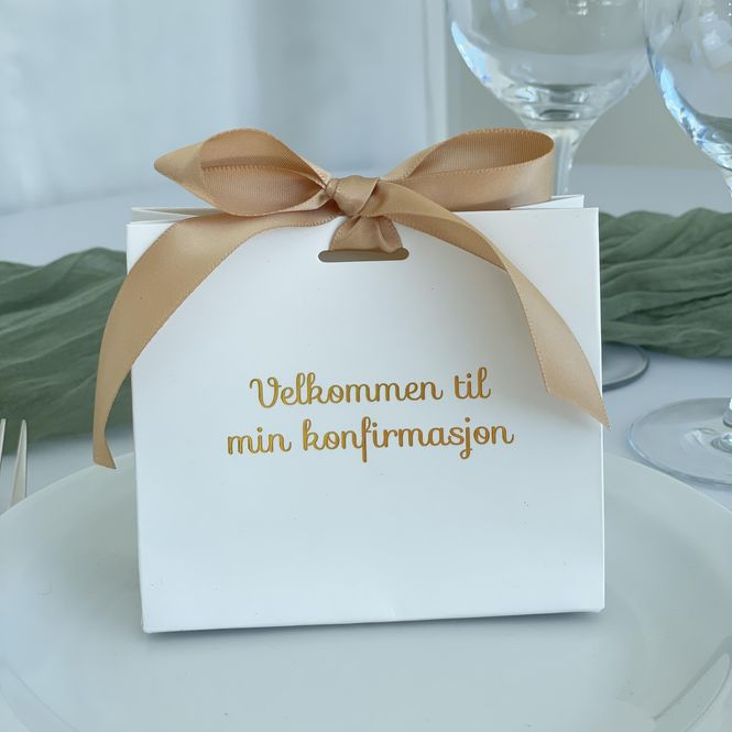 Hovedbilde 10pk - Gavebag Velkommen til min konfirmasjon